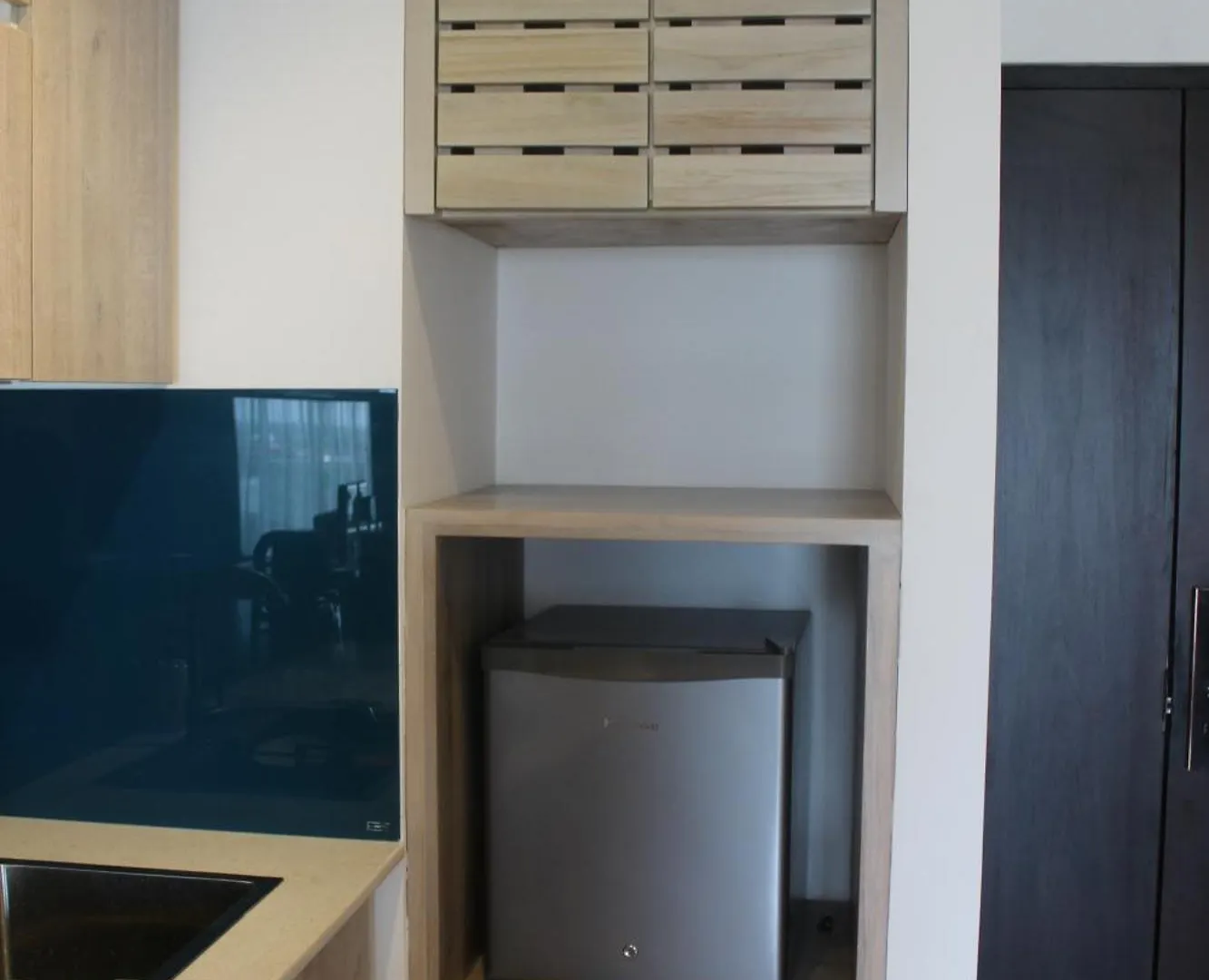 Airport Luxury Ocean Condos Negombo 0*,  Sri Lanka