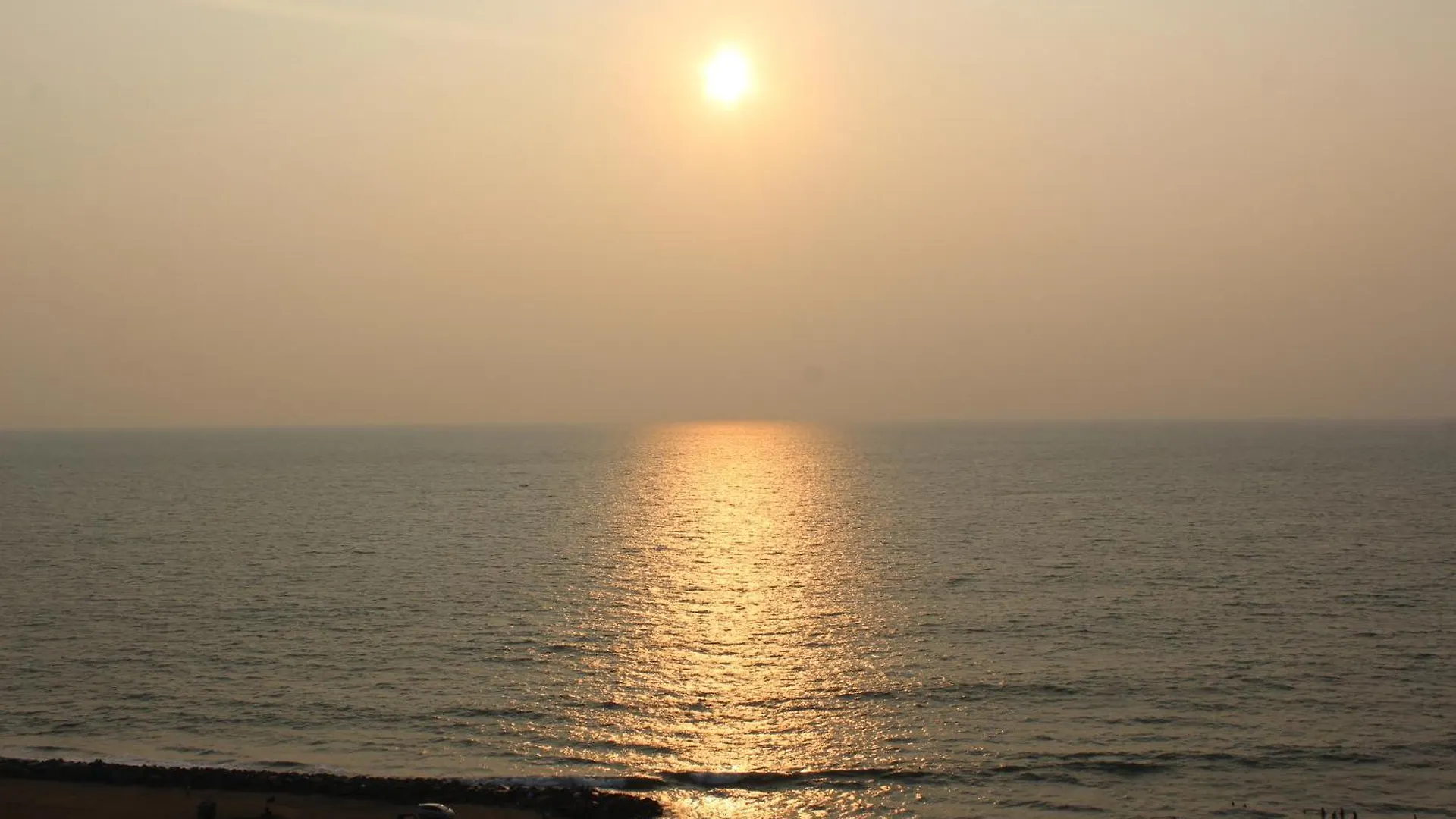 Airport Luxury Ocean Condos Negombo